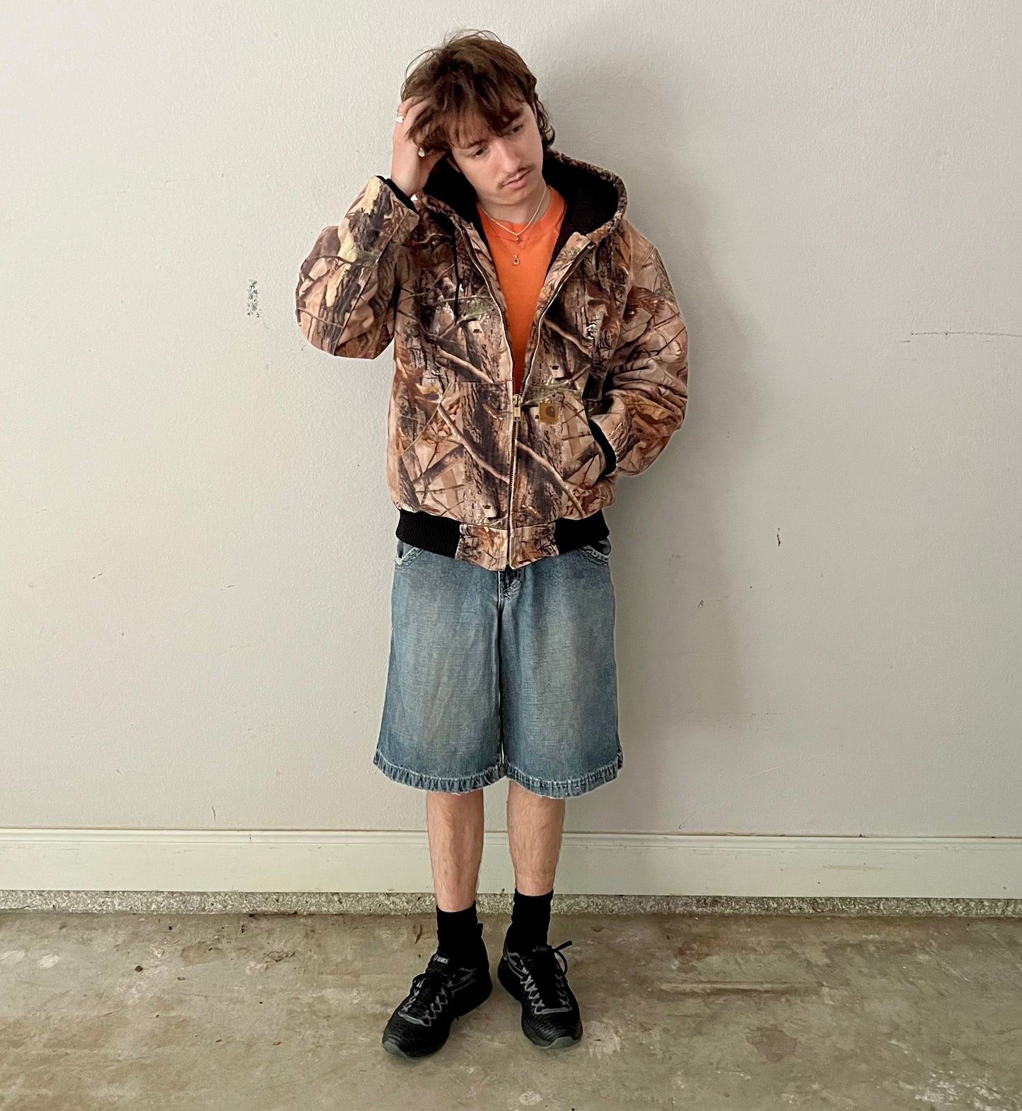 00’s Woodland Camo Hooded Carhartt jacket