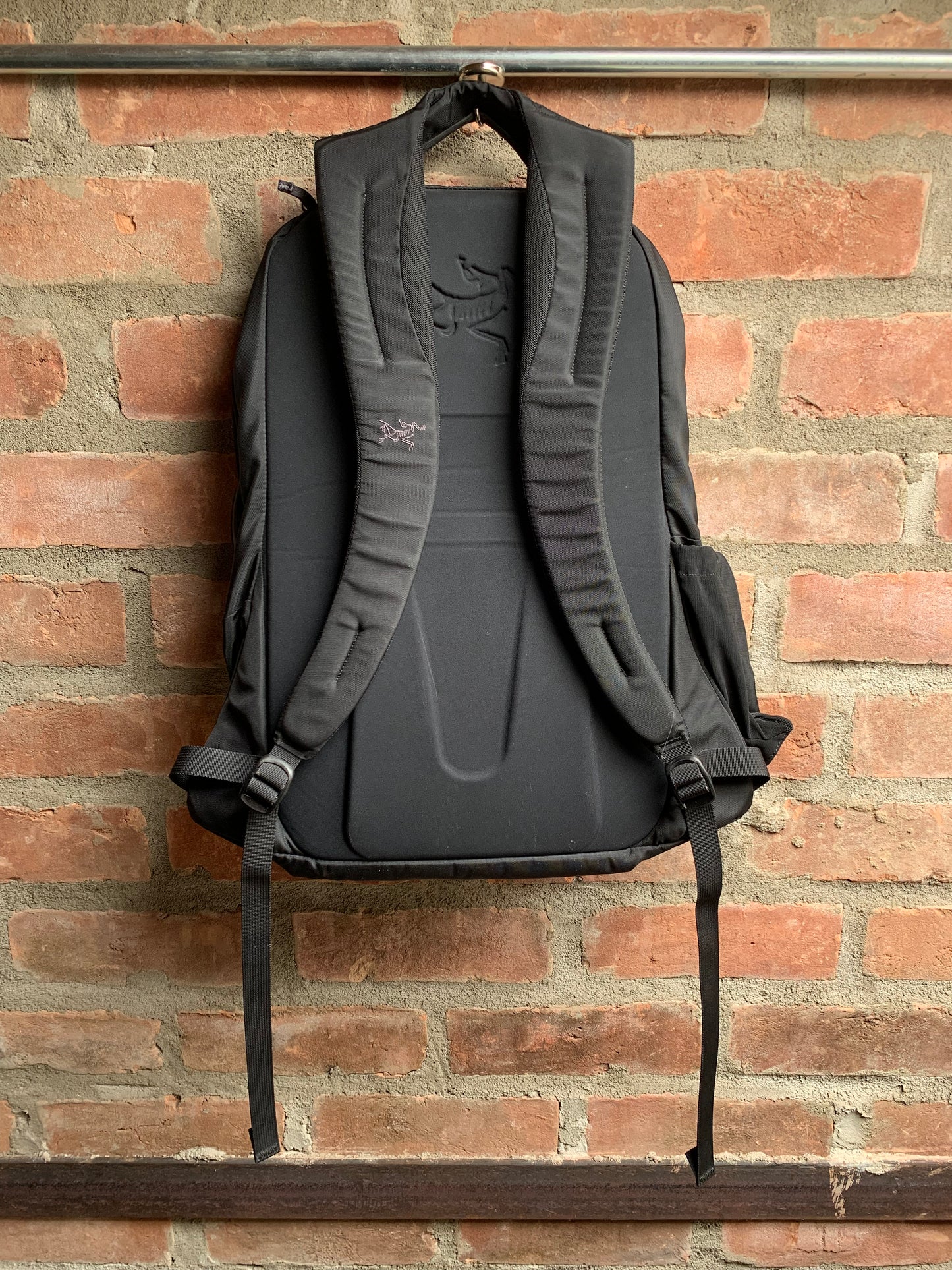 Arcteryx/ Solomon/ suunto backpack