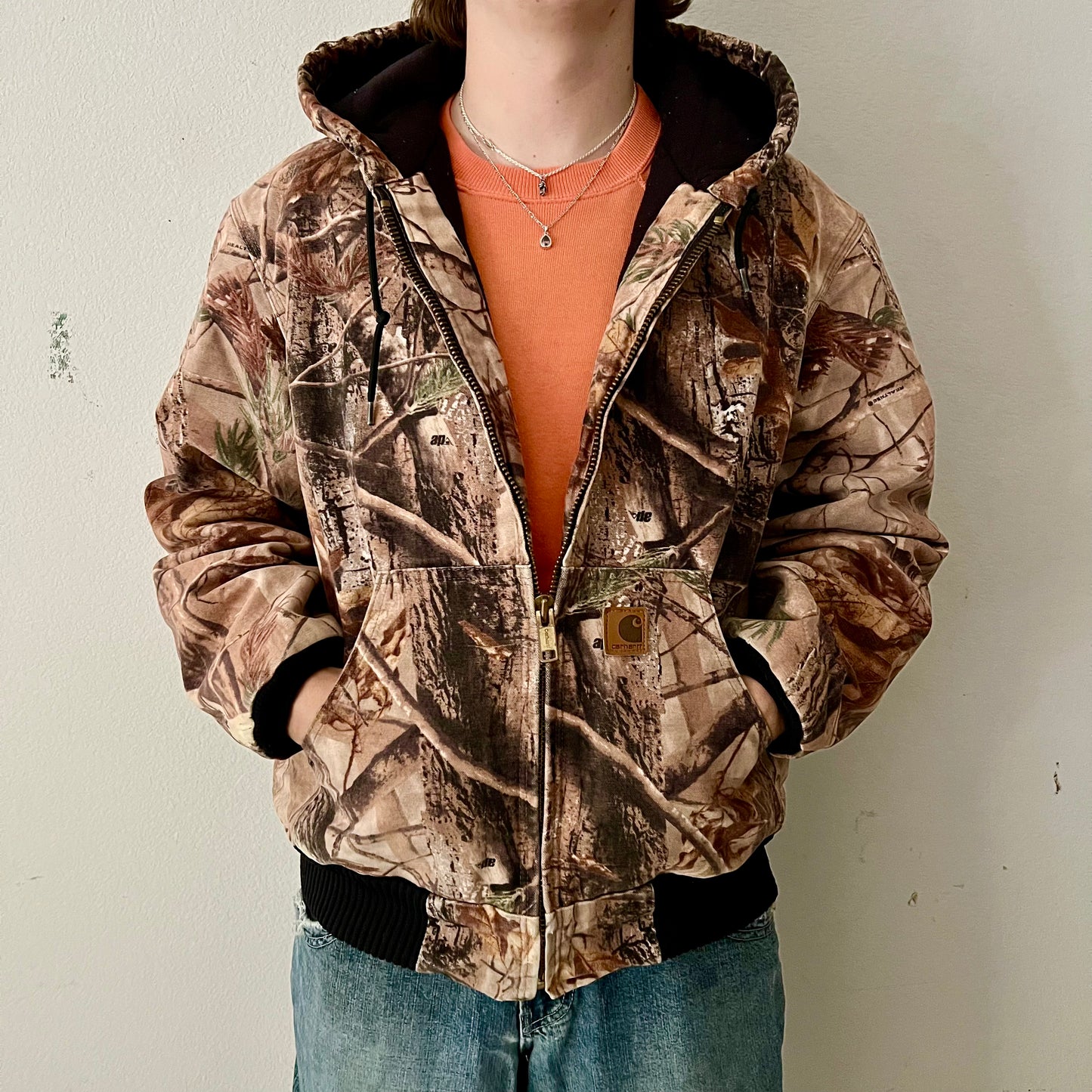 00’s Woodland Camo Hooded Carhartt jacket