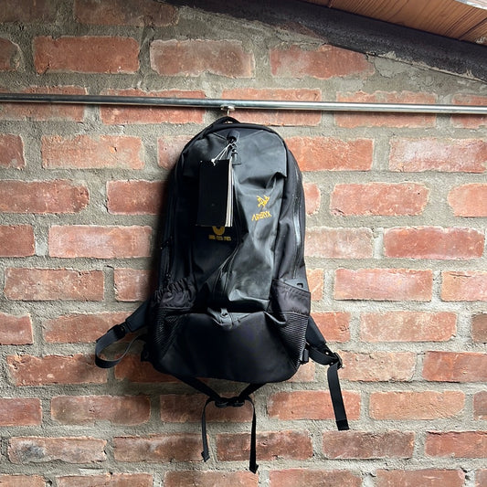 Arcteryx Arro 22 backpack