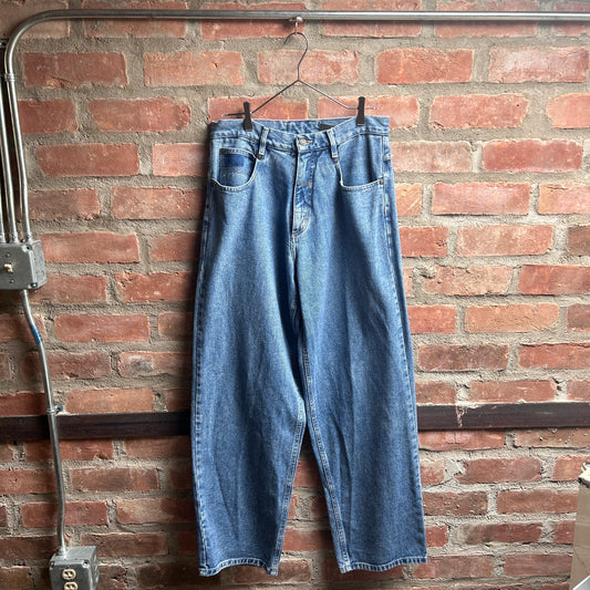 Embroidered Baggy Jeans